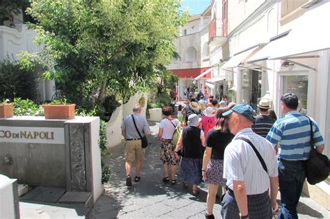 capri women's store italy